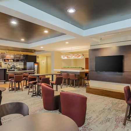Courtyard By Marriott Monroe Airport Hotell Exteriör bild