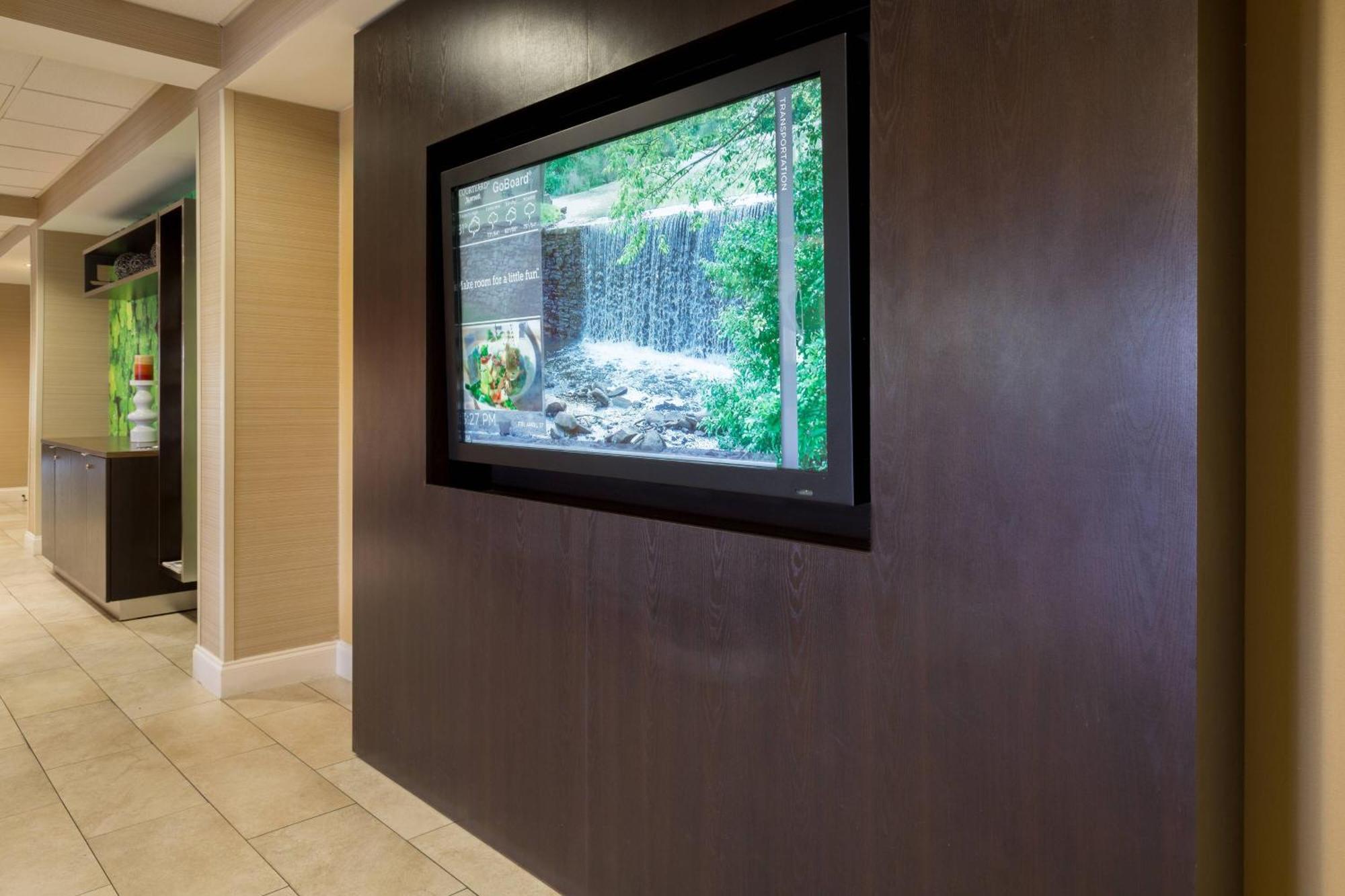 Courtyard By Marriott Monroe Airport Hotell Exteriör bild