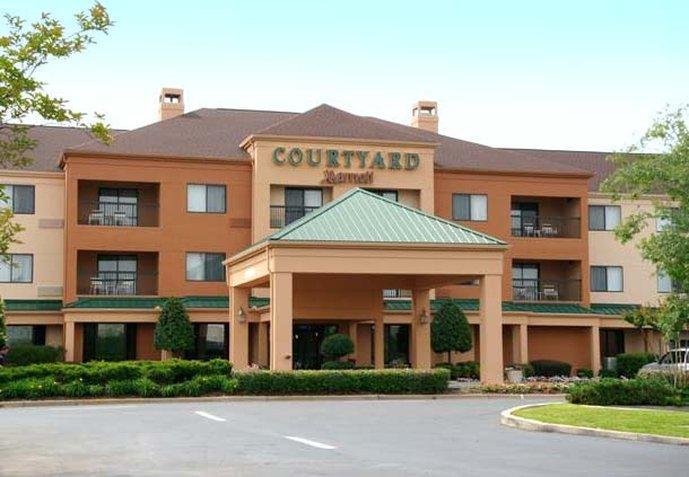 Courtyard By Marriott Monroe Airport Hotell Exteriör bild