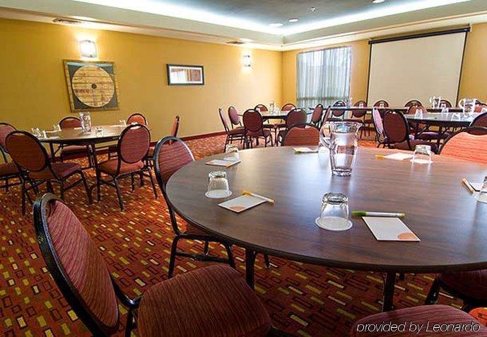Courtyard By Marriott Monroe Airport Hotell Exteriör bild