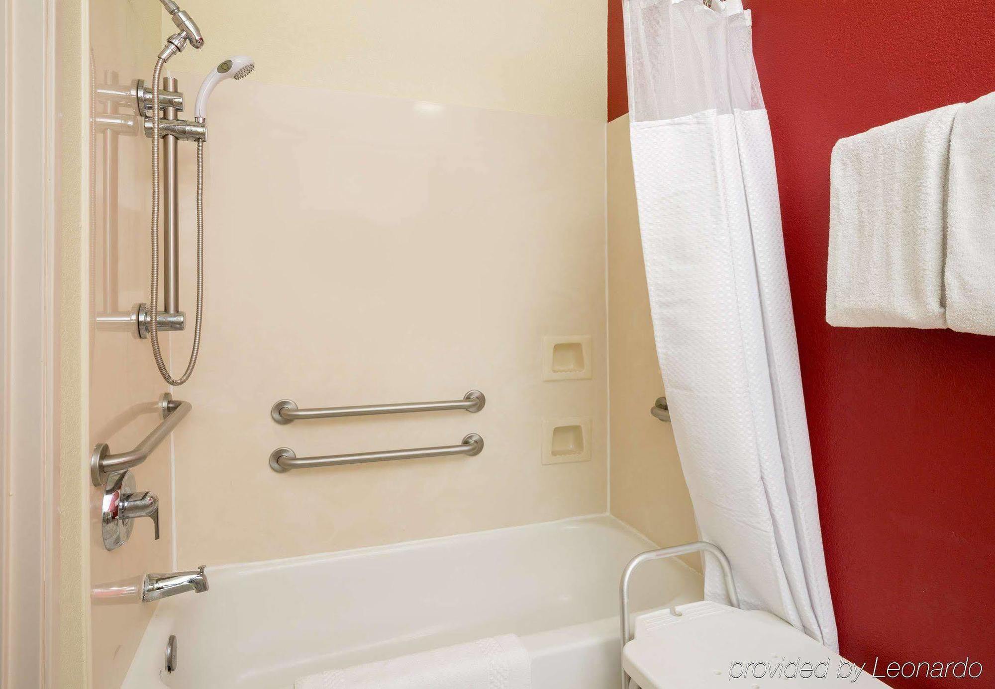 Courtyard By Marriott Monroe Airport Hotell Exteriör bild