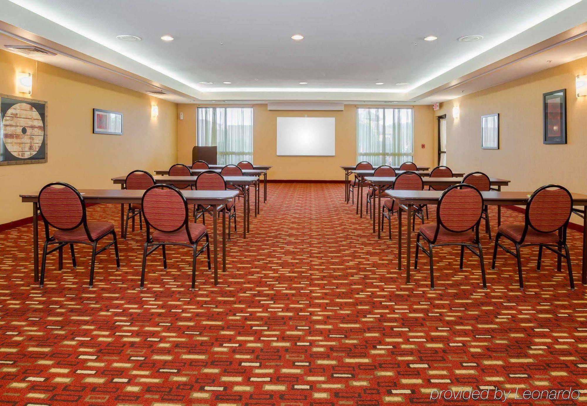 Courtyard By Marriott Monroe Airport Hotell Exteriör bild