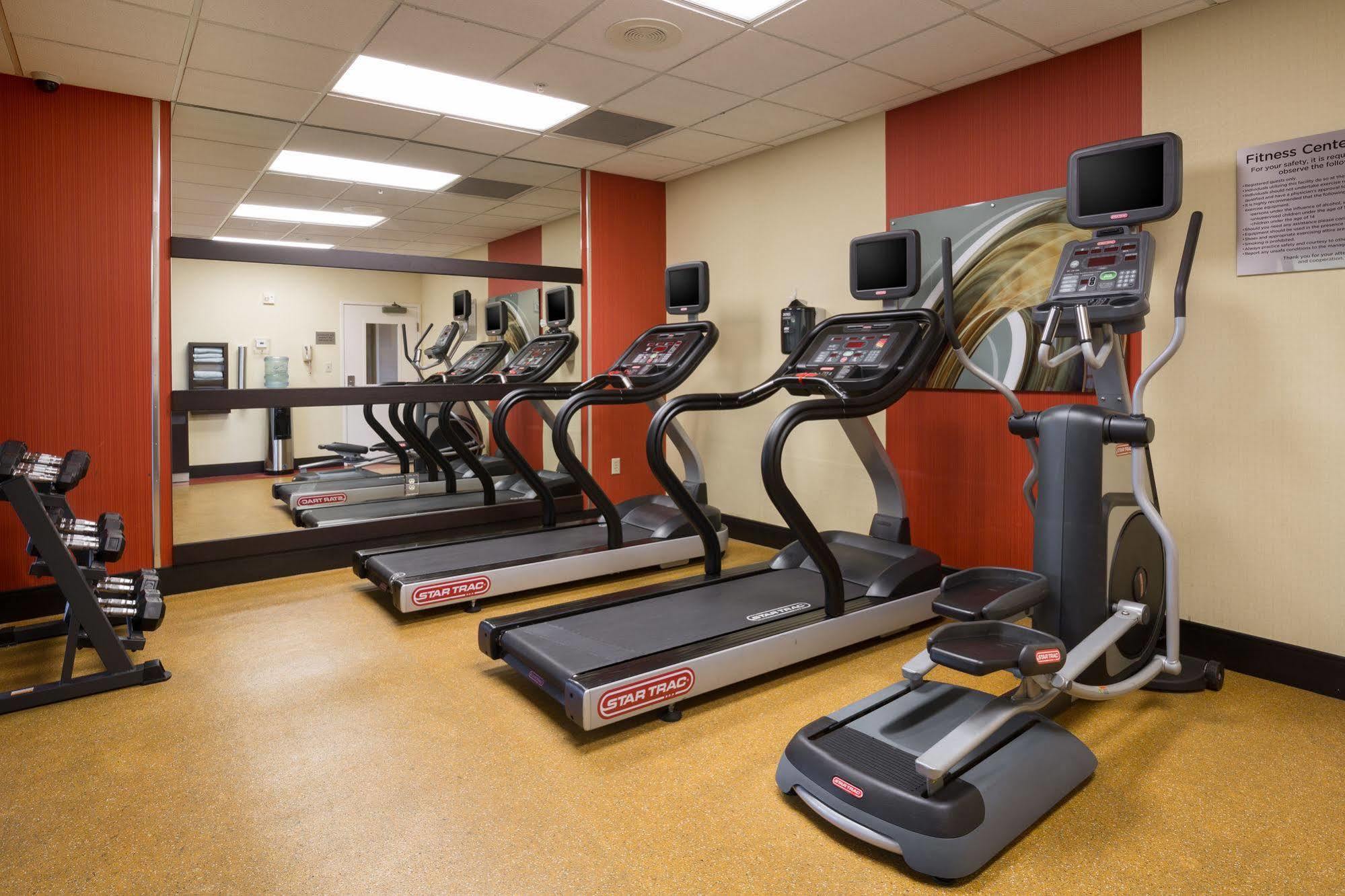 Courtyard By Marriott Monroe Airport Hotell Exteriör bild
